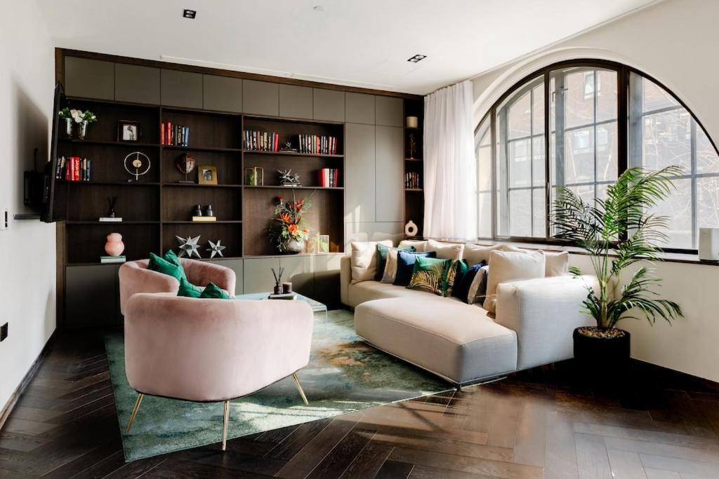 Shh! Oxford St Dream-Come-True Fam Design Hot Spot London Eksteriør billede