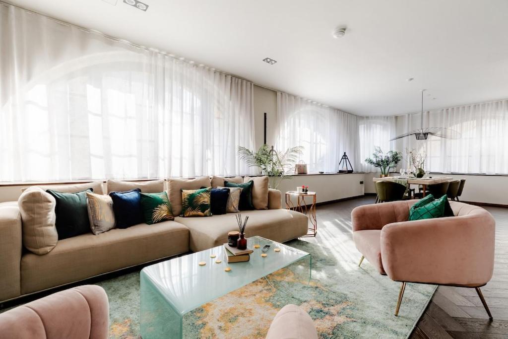 Shh! Oxford St Dream-Come-True Fam Design Hot Spot London Eksteriør billede