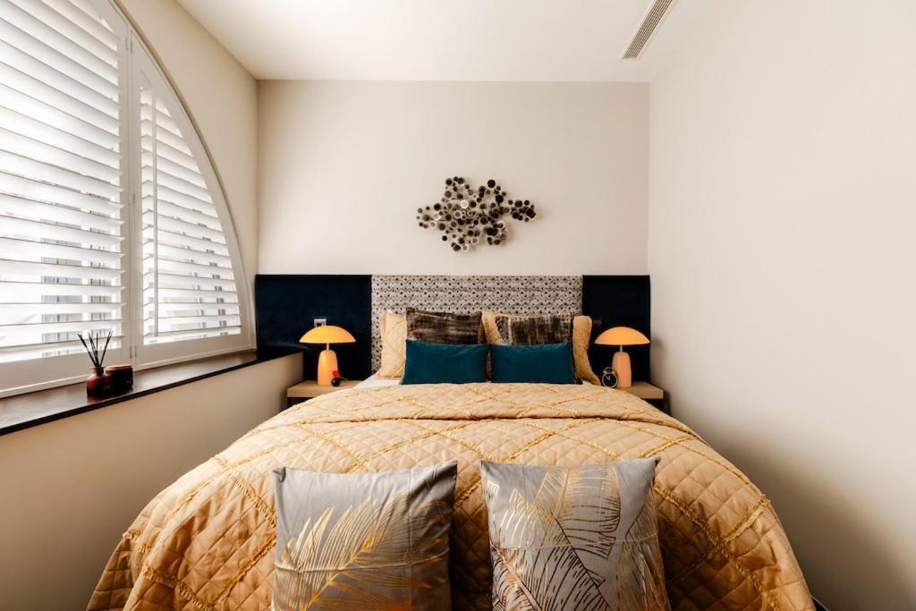 Shh! Oxford St Dream-Come-True Fam Design Hot Spot London Eksteriør billede